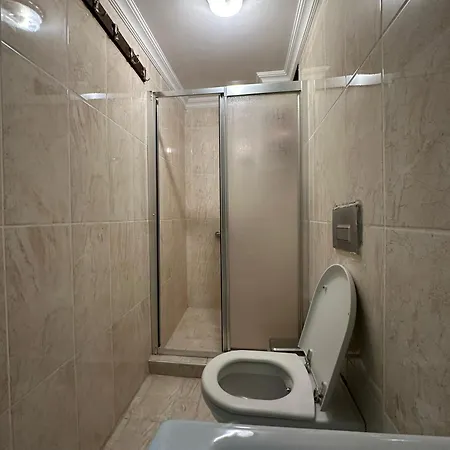 Sophia Studio Apart